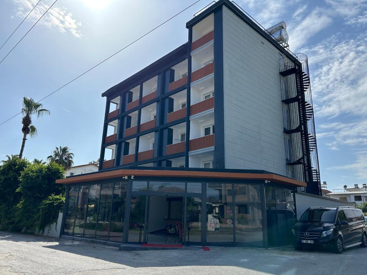 Bellissima Hotel Side Bagian luar foto