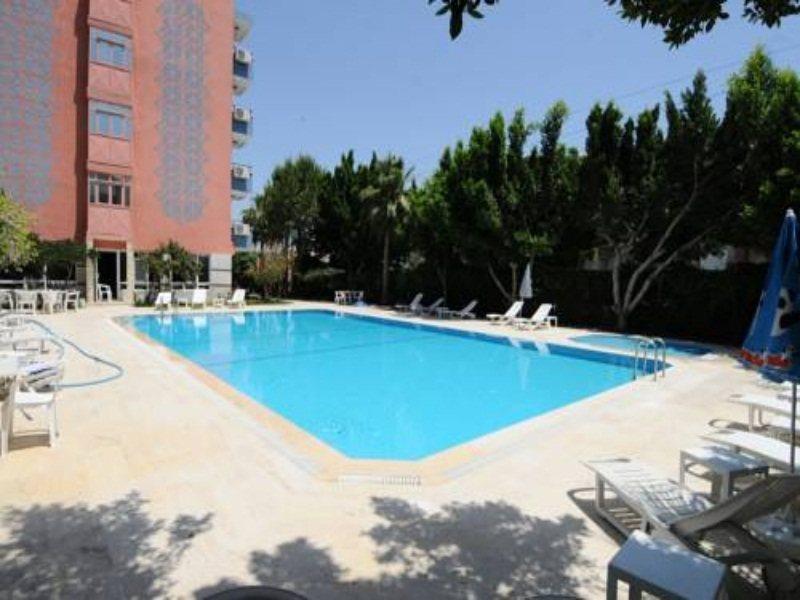 Bellissima Hotel Side Bagian luar foto